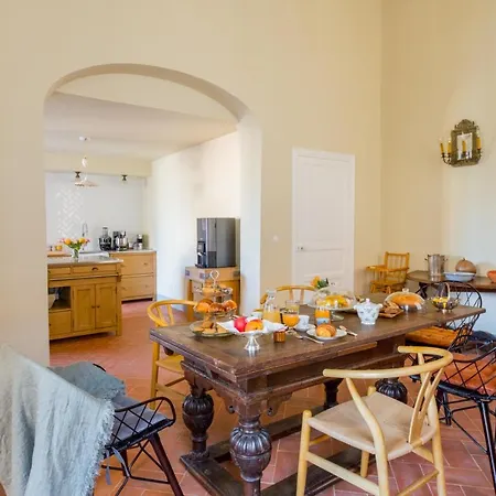 Πανσιόν A Casa Reale Μπαστιά