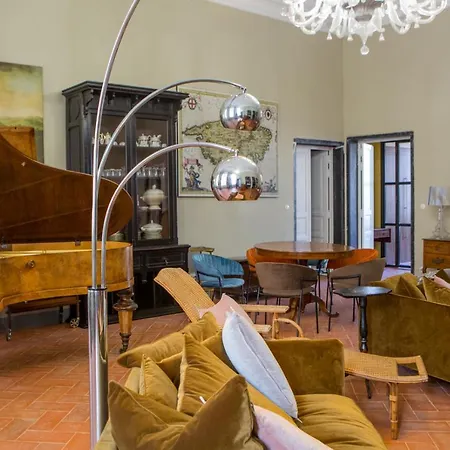 Πανσιόν A Casa Reale Μπαστιά