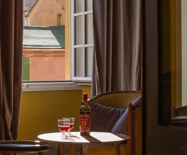 Πανσιόν A Casa Reale Μπαστιά