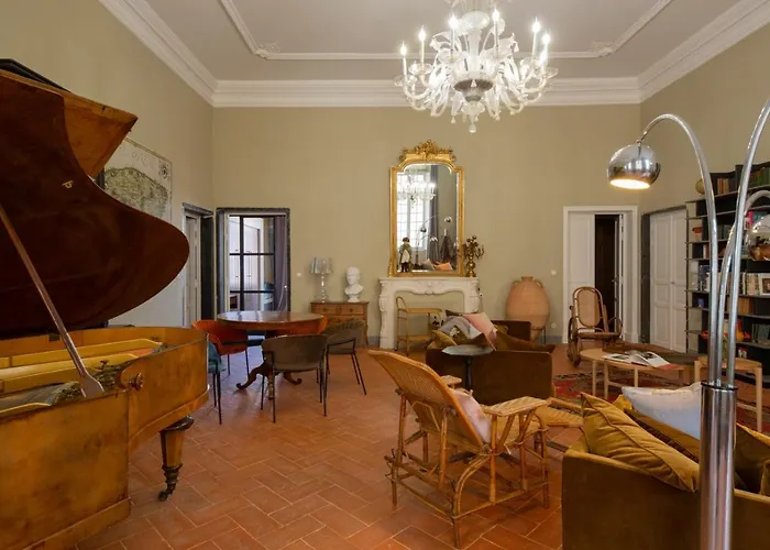 A Casa Reale Πανσιόν Μπαστιά